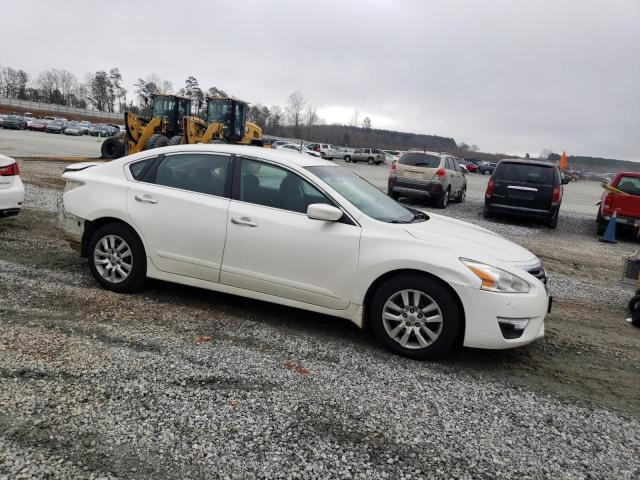 1N4AL3AP2FC110702 - 2015 NISSAN ALTIMA 2.5 WHITE photo 4