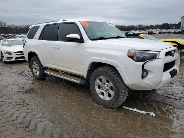 JTEBU5JR2G5315818 - 2016 TOYOTA 4RUNNER SR5/SR5 PREMIUM 白色 照片 4