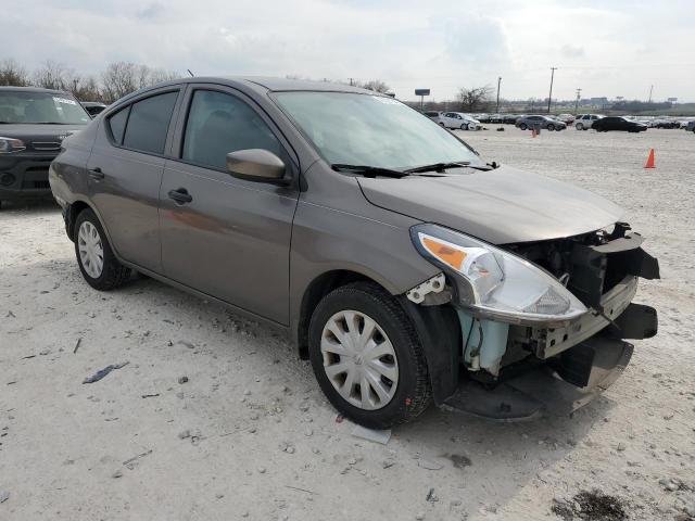 3N1CN7AP3GL846352 - 2016 NISSAN VERSA S CHARCOAL photo 4