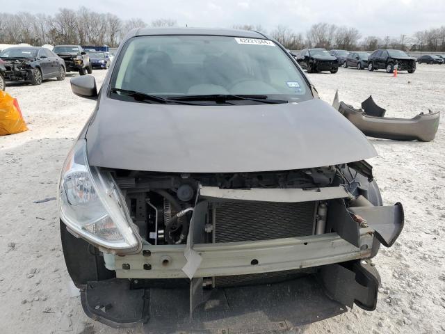 3N1CN7AP3GL846352 - 2016 NISSAN VERSA S CHARCOAL photo 5