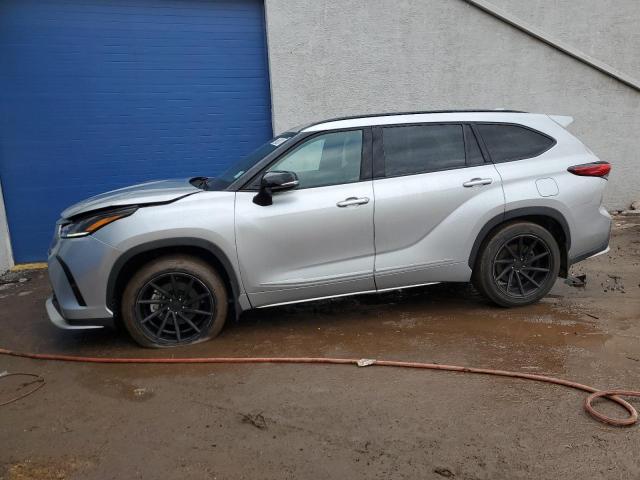 2022 TOYOTA HIGHLANDER XSE, 