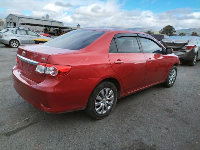 5YFBU4EE4DP173816 - 2013 TOYOTA COROLLA BASE RED photo 3