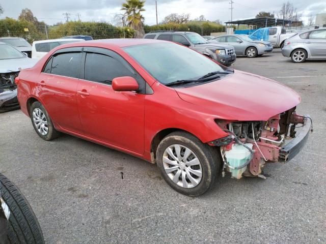 5YFBU4EE4DP173816 - 2013 TOYOTA COROLLA BASE RED photo 4