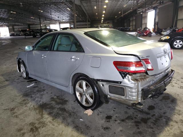 4T1BF3EK2AU049709 - 2010 TOYOTA CAMRY BASE SILVER photo 2