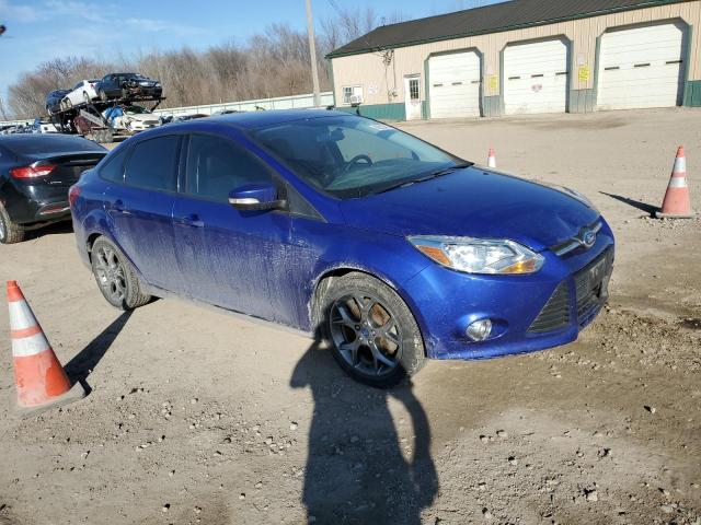 1FADP3F2XEL182941 - 2014 FORD FOCUS SE BLUE photo 4