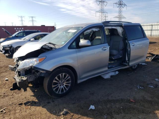 2019 TOYOTA SIENNA XLE, 