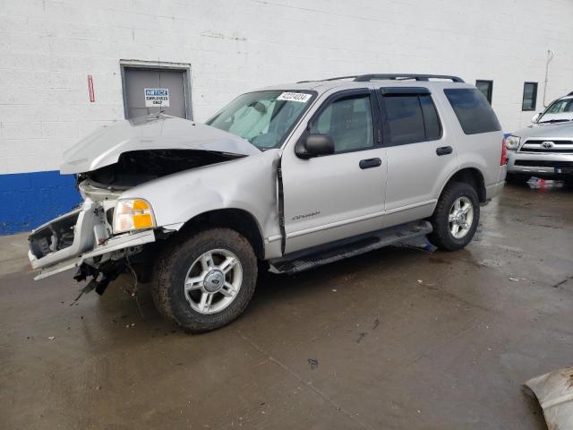 2004 FORD EXPLORER XLT, 