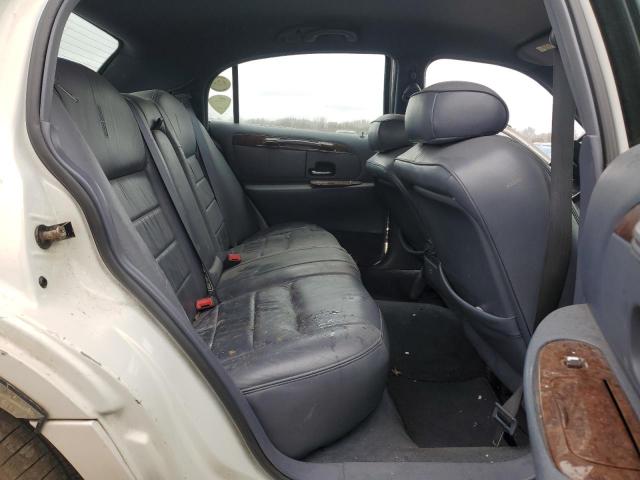1LNHM81WX1Y661610 - 2001 LINCOLN TOWN CAR EXECUTIVE Weiß Foto 10