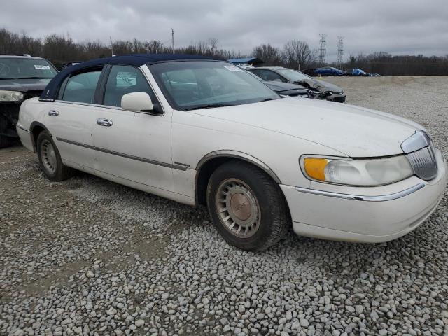 1LNHM81WX1Y661610 - 2001 LINCOLN TOWN CAR EXECUTIVE Weiß Foto 4