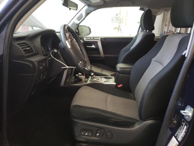 JTEBU5JR4J5557906 - 2018 TOYOTA 4RUNNER SR5/SR5 PREMIUM BLUE photo 7