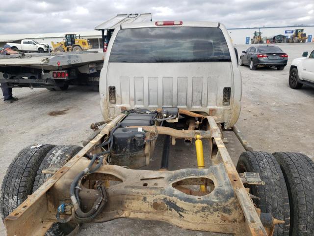 1GCJK34UX7E107390 - 2007 CHEVROLET SILVERADO K3500 SILVER photo 10