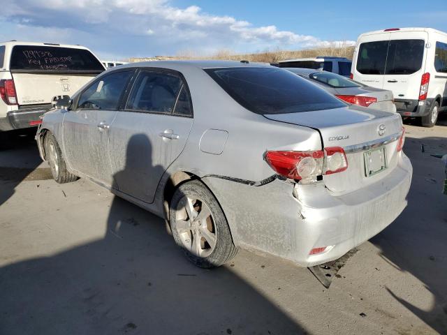 2T1BU4EEXBC600655 - 2011 TOYOTA COROLLA BASE SILVER photo 2