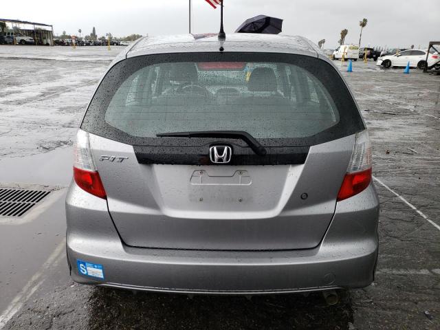 JHMGE87209S072662 - 2009 HONDA FIT SILVER photo 6