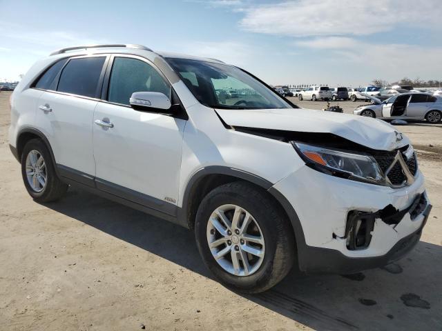 5XYKTCA68EG475787 - 2014 KIA SORENTO LX WHITE photo 4