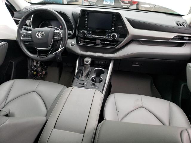 5TDGZRBH3MS543972 - 2021 TOYOTA HIGHLANDER XLE ვერცხლისფერი ფოტო 8