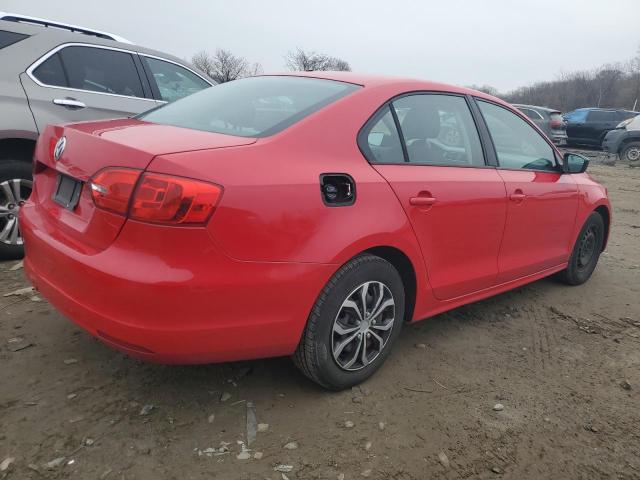 3VW2K7AJXDM370083 - 2013 VOLKSWAGEN JETTA BASE RED photo 3