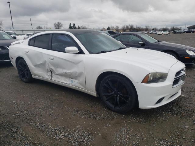 2C3CDXBG3CH298326 - 2012 DODGE CHARGER SE WHITE photo 4