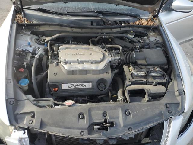 1HGCP3F82CA020452 - 2012 HONDA ACCORD EXL SILVER photo 11