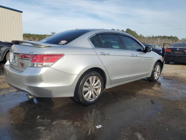 1HGCP3F82CA020452 - 2012 HONDA ACCORD EXL SILVER photo 3