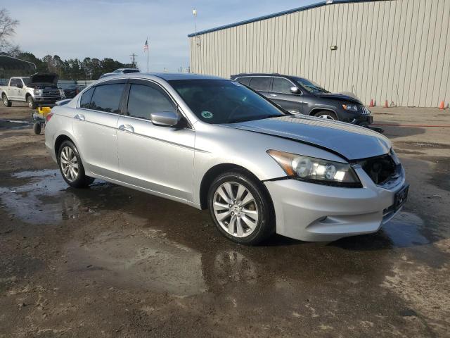 1HGCP3F82CA020452 - 2012 HONDA ACCORD EXL SILVER photo 4