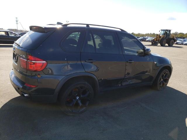 5UXZV4C51D0E14029 - 2013 BMW X5 XDRIVE35I BLACK photo 3