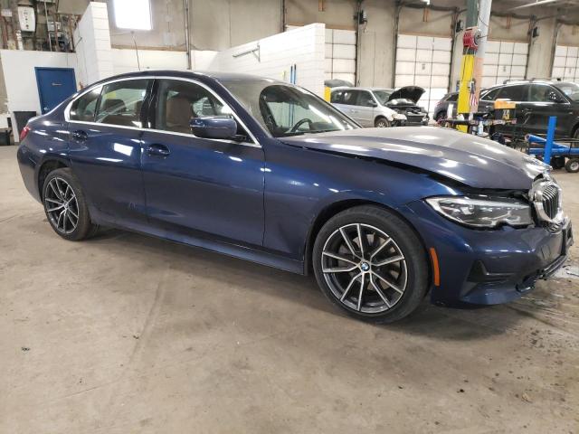WBA5R7C55KAJ86477 - 2019 BMW 3 SERIES BLUE photo 4