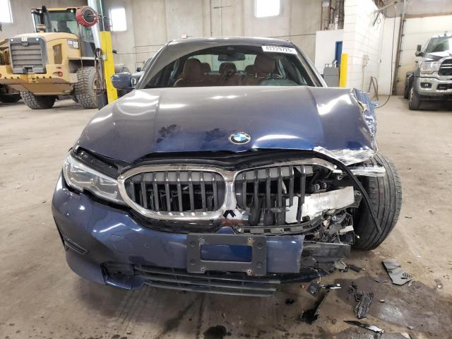 WBA5R7C55KAJ86477 - 2019 BMW 3 SERIES BLUE photo 5