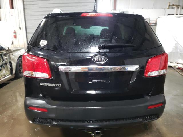 5XYKTDA29CG281530 - 2012 KIA SORENTO BASE BLACK photo 6