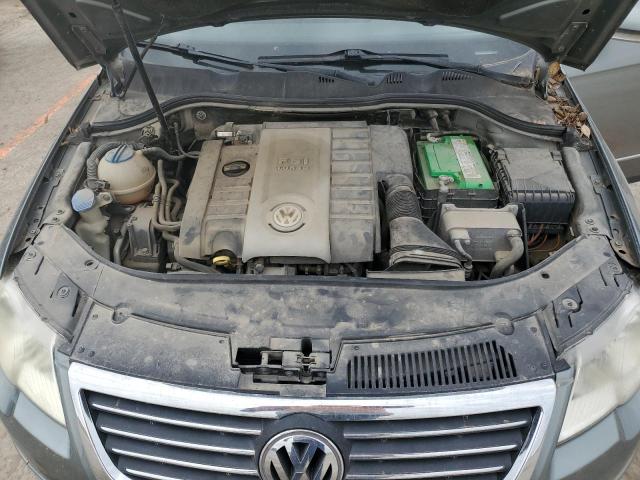 WVWJK73C58E097191 - 2008 VOLKSWAGEN PASSAT TURBO GRAY photo 11