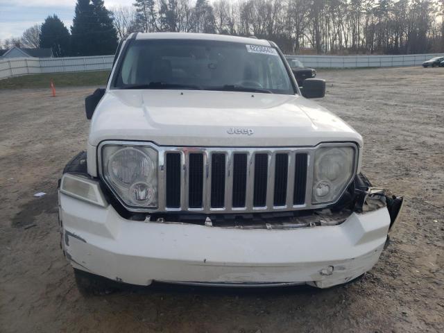 1J8GN58K38W198190 - 2008 JEEP LIBERTY LIMITED WHITE photo 5