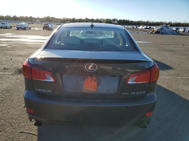 JTHCK262895033743 - 2009 LEXUS IS 250 GRAY photo 6