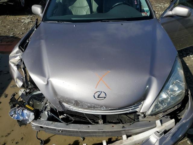 JTHBA30G345045042 - 2004 LEXUS ES 330 SILVER photo 11