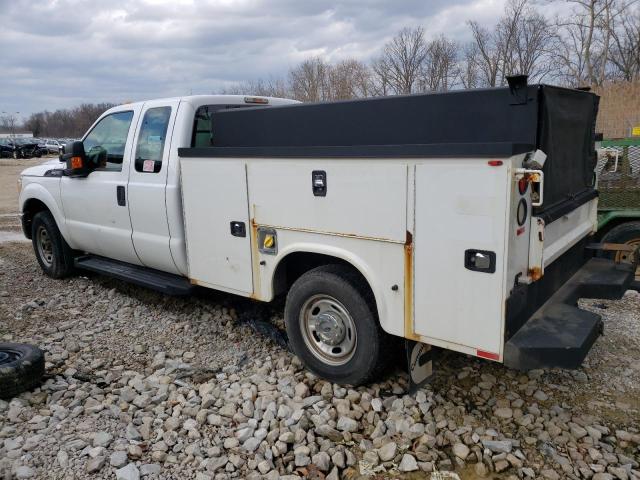 1FD7X2A64FED17389 - 2015 FORD F250 SUPER DUTY WHITE photo 2