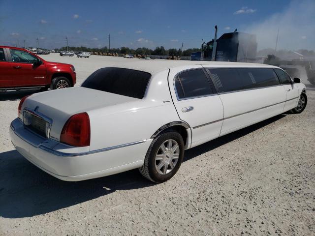 1L1FM88WX5Y633990 - 2005 LINCOLN TOWN CAR EXECUTIVE WHITE photo 3