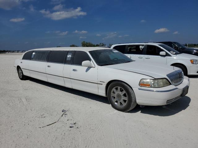 1L1FM88W76Y633009 - 2006 LINCOLN TOWN CAR EXECUTIVE 白色 照片 4