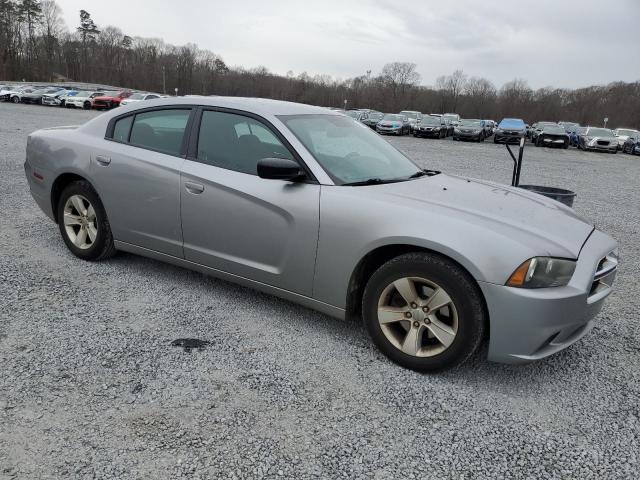 2B3CL3CG9BH543930 - 2011 DODGE CHARGER SILVER photo 4