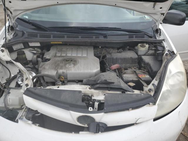 5TDKK4CC0AS332728 - 2010 TOYOTA SIENNA CE WHITE photo 12