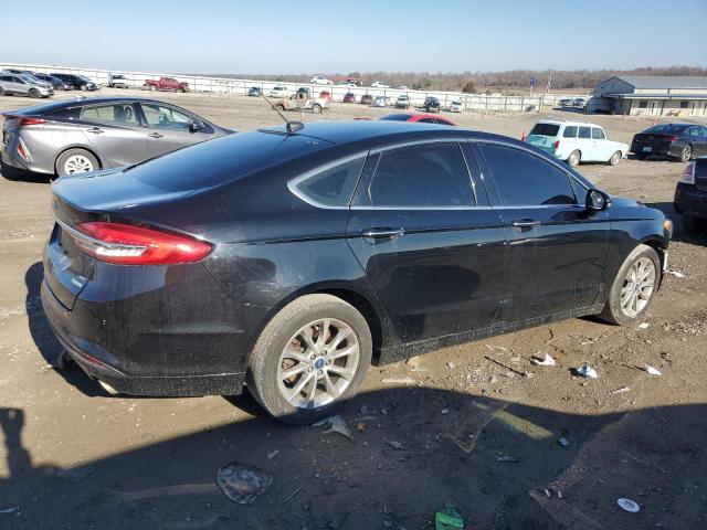 3FA6P0HD9HR334221 - 2017 FORD FUSION SE BLACK photo 3