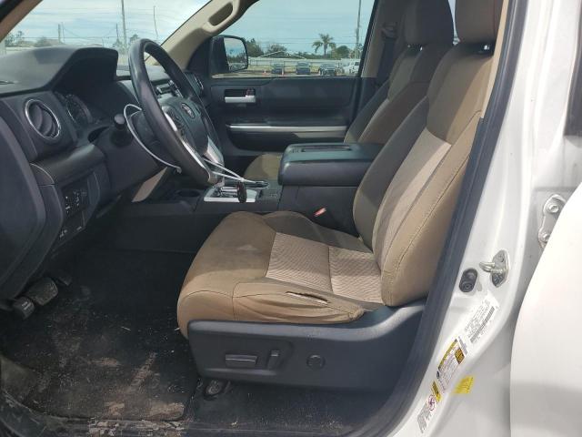 5TFRM5F17HX119188 - 2017 TOYOTA TUNDRA DOUBLE CAB SR/SR5 WHITE photo 7