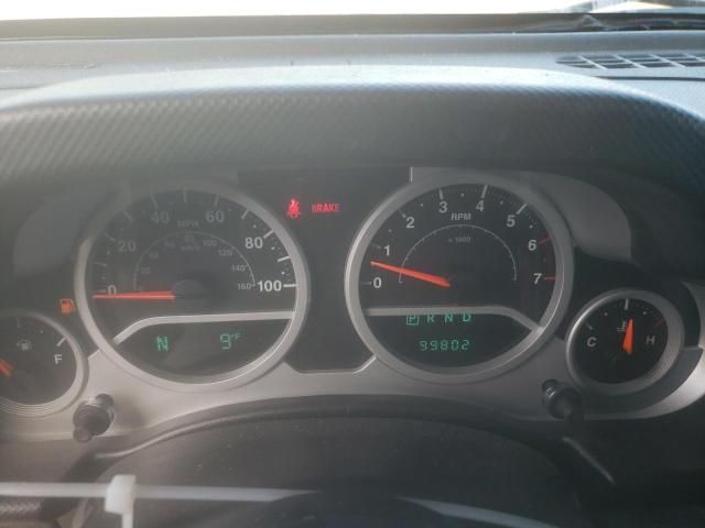 1J4GA59178L636780 - 2008 JEEP WRANGLER U SAHARA BLACK photo 9