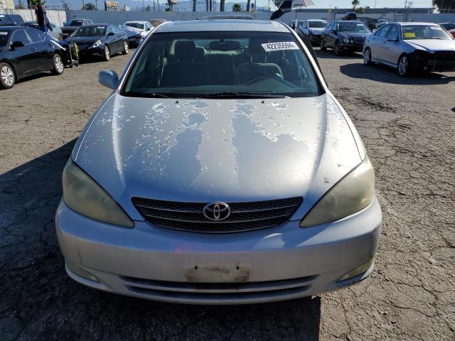 4T1BE32K53U753073 - 2003 TOYOTA CAMRY LE SILVER photo 5