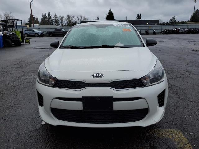 3KPA24AB7JE079584 - 2018 KIA RIO LX WHITE photo 5