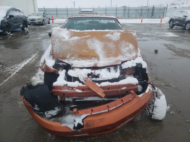 1G1JC12F147350908 - 2004 CHEVROLET CAVALIER ORANGE photo 5