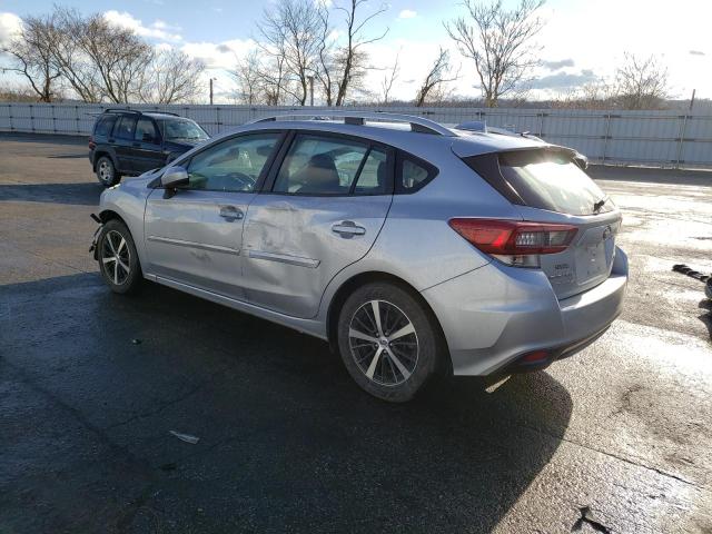 4S3GTAD66N3711198 - 2022 SUBARU IMPREZA PREMIUM SILVER photo 2