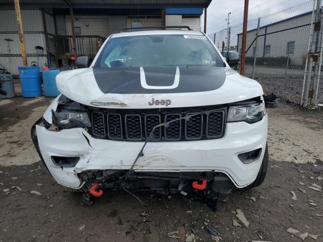 1C4RJFLG4KC642383 - 2019 JEEP GRAND CHER TRAILHAWK WHITE photo 5