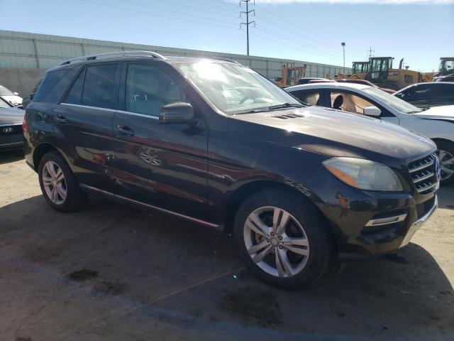 4JGDA5HB0CA002083 - 2012 MERCEDES-BENZ ML 350 4MATIC BROWN photo 4