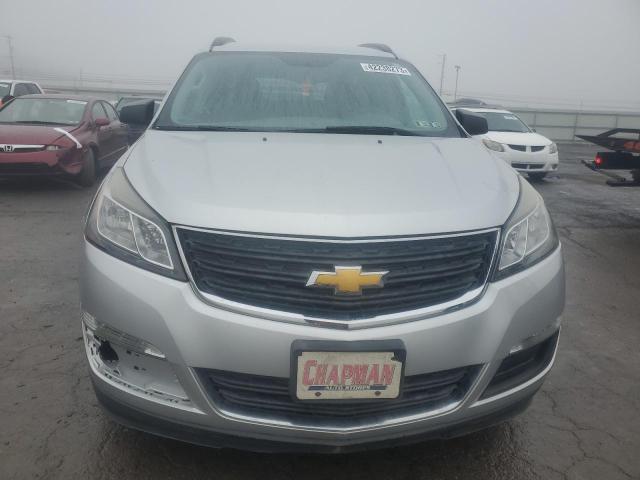 1GNKRFED4EJ255899 - 2014 CHEVROLET TRAVERSE LS SILVER photo 5