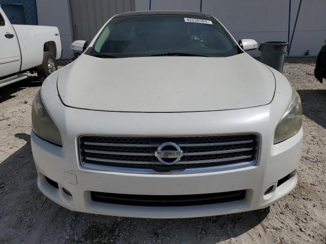 1N4AA5APXAC809943 - 2010 NISSAN MAXIMA S WHITE photo 5