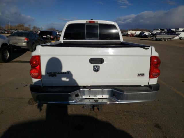 1D7HE58N05S205756 - 2005 DODGE DAKOTA QUAD LARAMIE WHITE photo 6