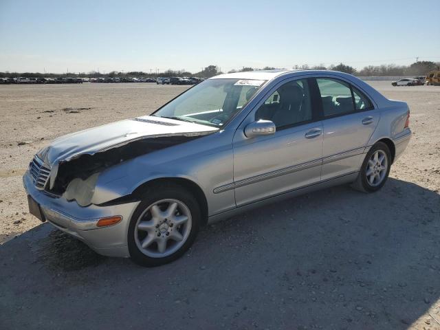 2004 MERCEDES-BENZ C 240, 